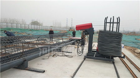 柳州2022歡迎咨詢 數控鋼筋籠滾焊機自動焊接