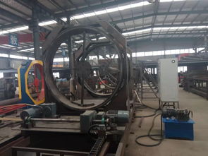 遼寧盤錦大洼數(shù)控鋼筋籠滾焊機(jī)在電桿制造中的應(yīng)用